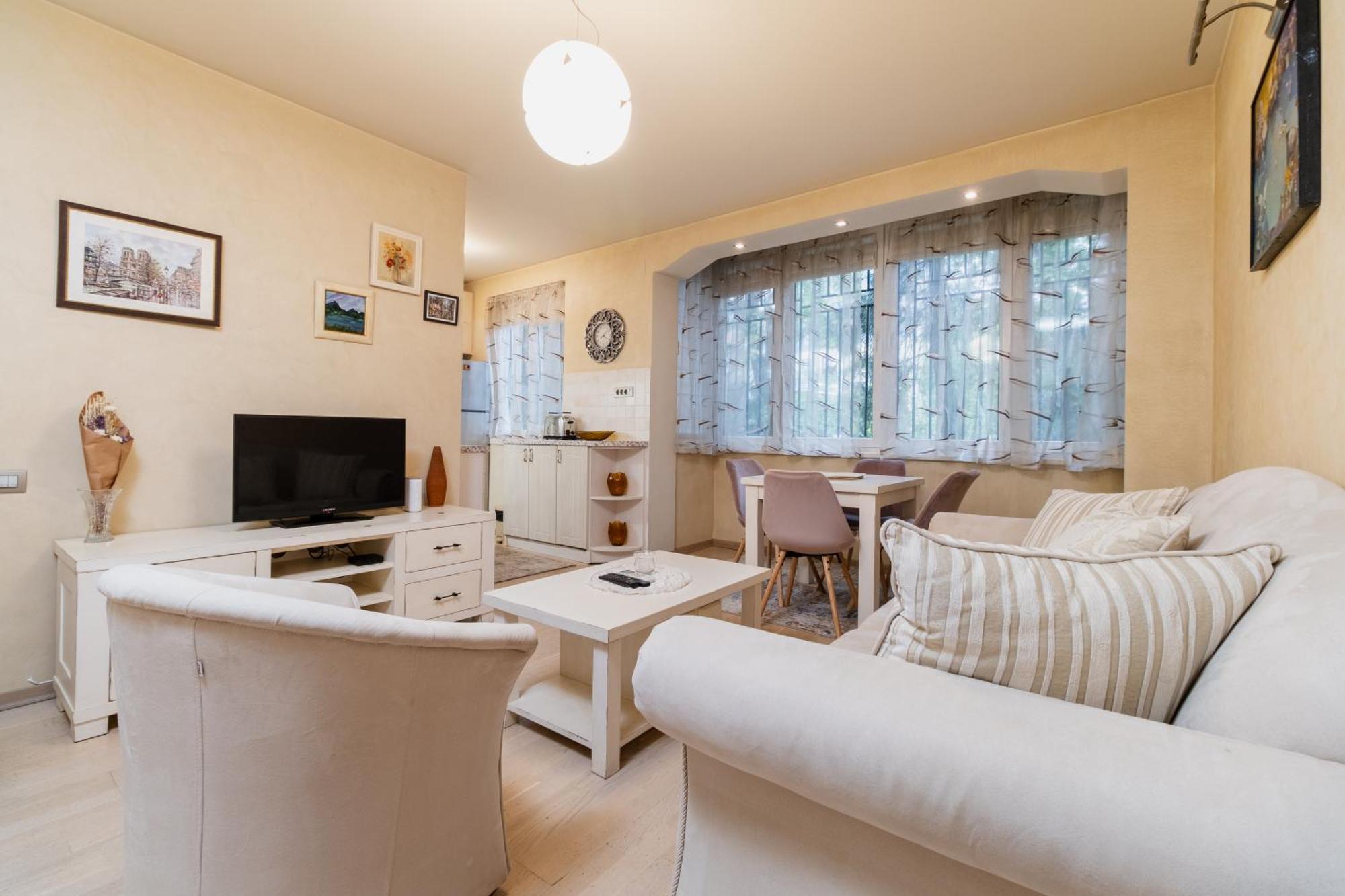 Elegant 1-Bedroom Apartment Plovdiv Buitenkant foto